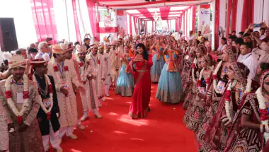 नारायण सेवा संस्थान में 51 जोड़ों का सामूहिक विवाह